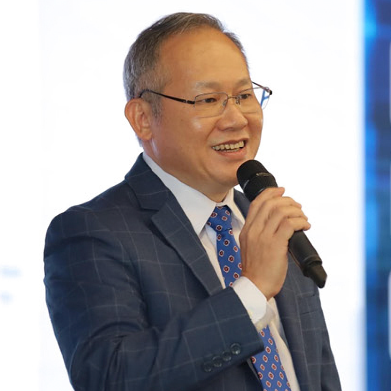 Ông Lê Phụng Hào